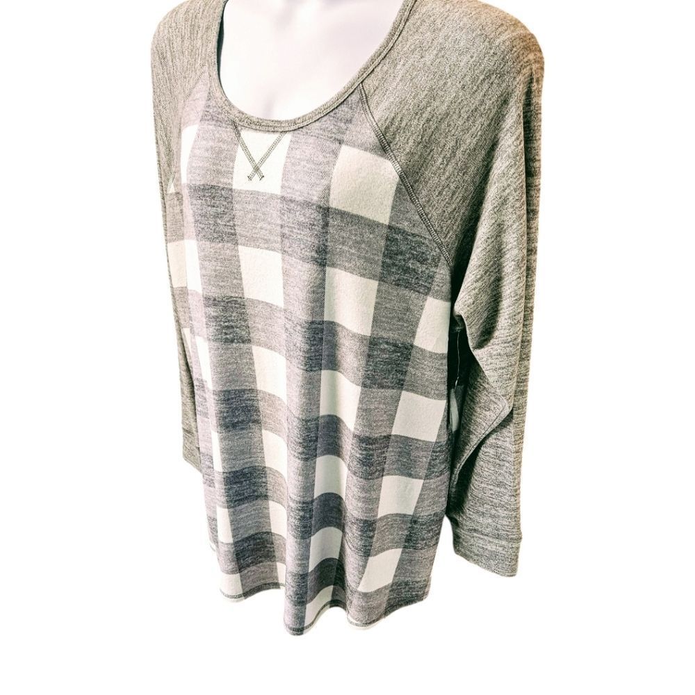 TORRID New Plus Size Super Soft Plush Raglan Plaid Sweatshirt 4X - Picture 8 of 16
